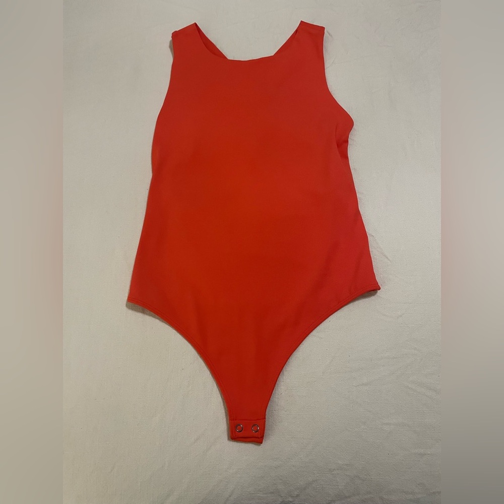 Express women Body contour cross back high compression Thong bodysuit Coral Sz M